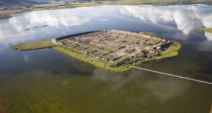 Тайна крепости Пор-Бажин в Тыве: почему правители так быстро покинули новый дворец