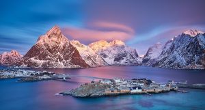Момент тишины: фотограф снимает впечатляющие арктические пейзажи