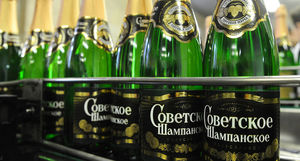 Как в СССР создавали главный признак зажиточности — «Советское шампанское»