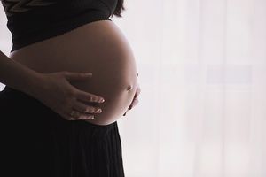 Феномен непорочного зачатия: Случаи, когда женщины беременели без контактов с мужчинами