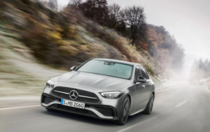 Новый Mercedes-Benz C-Класса W206: в приоритете гибридные двигателя