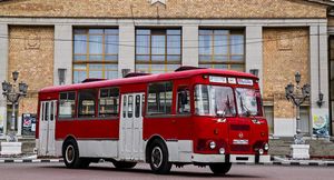 ЛиАЗ-677М – городской автобус из СССР с булькающей автоматической коробкой передач