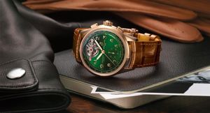 Новые часы Bentley Breitling Tourbillon из ограниченной серии оценили в 3,9 млн руб