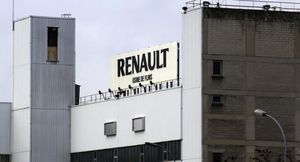Renault вынуждает сотрудников увольняться