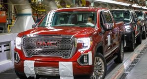 Акции General Motors выросли на 4,5% после новости о скором открытии заводов