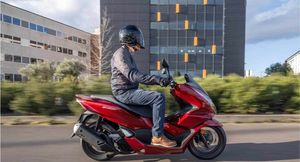 Honda Motor Rus объявляет о старте продаж нового скутера PCX125