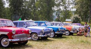 Мощь советской автомобильной классики показали на выставке в Новосибирске