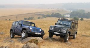 Jeep Wrangler и Land Rover Defender — выносливые внедорожники на дорогах России