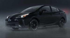 Toyota Prius станет первым гибридом в Nightshade Special Edition