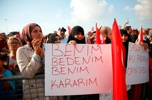 «Великое пробуждение»: волна протестов из-за ковид-ограничений дошла до Турции