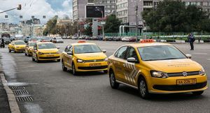 Почему таксисты перестали помогать друг другу?