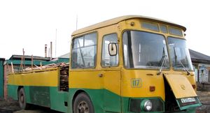 Почему в Омске много автобусов ЛиАЗ без крыши?