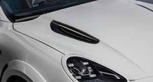 На продажу выставлен Porsche Cayenne в кузове кабриолет