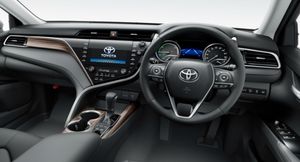 Toyota в январе приостановит работу семи производственных линий в Японии