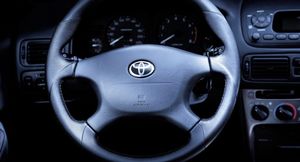 Toyota показала первые фото нового спортивного хэтчбека Toyota GR Corolla для рынка США