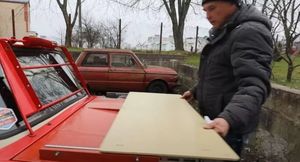 Уроженец Украины создал необычный автодом на базе «Запорожца»