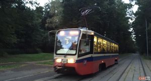 Сигналы регулировщика на участке пути с трамваем 2022 года