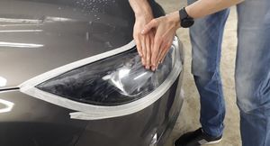 Как сделать полировку фар автомобиля?