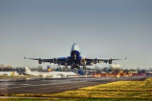 Какова вероятность благополучной посадки самолета? 10 интересных фактов об авиации