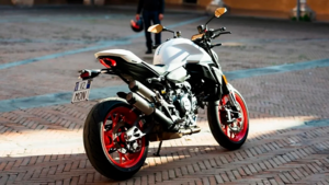 Ducati Monster 2026 стал легче и получил совершенно новый двигатель