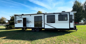 Jayco представила новый дом на колесах Jay Flight Bungalow 401FLTS для путешествий