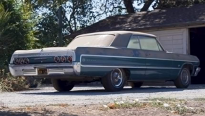 Редкий Chevrolet Impala 1964 года простоял 25 лет и сохранился в идеальном виде