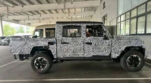 Китайский BAW 212 T01 получит версию пикап в стиле Jeep Gladiator