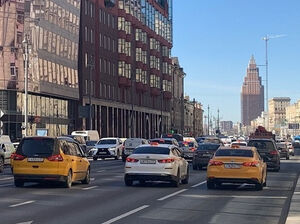 В Госдуму внесен законопроект о квоте для самозанятых таксистов