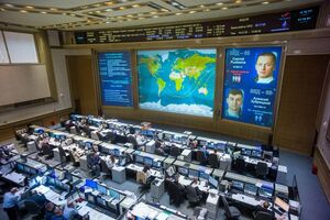 Российские космонавты впервые вырастили идеальные кристаллы в открытом космосе