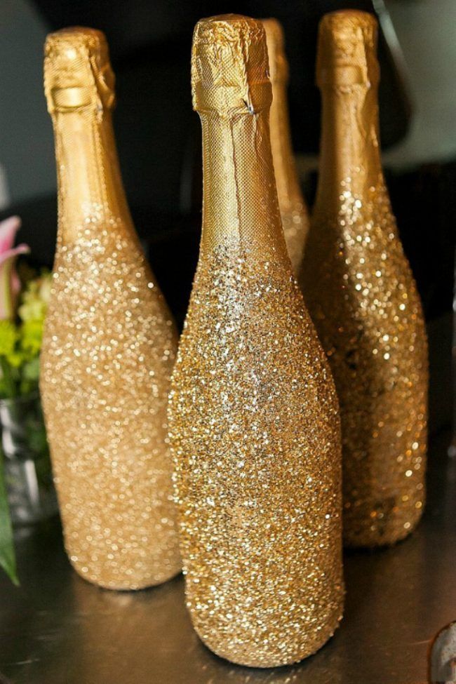 Мастер-класс по декупажу бутылки шампанского на Новый Год
