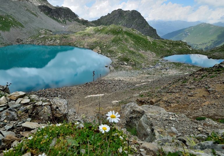 Озера Архыза – глаза Земли Голубое ожерелье Кавказа.  