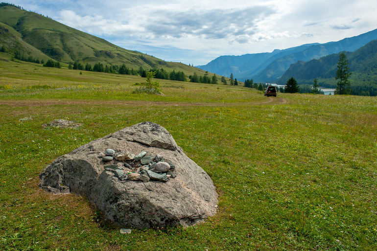 Каменные бабы на Алтае. Загадочное послание древних воинов, около 10 веков "ждущих" разгадку 