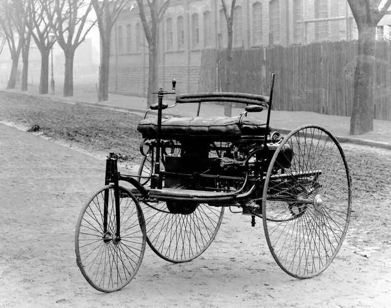 Первые машины 
