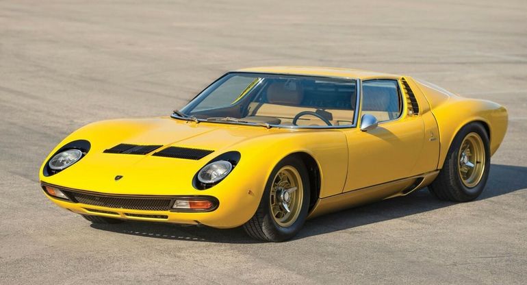 Lamborghini Miura — модель без мотора под капотом, положившая начало истории современных суперкаров