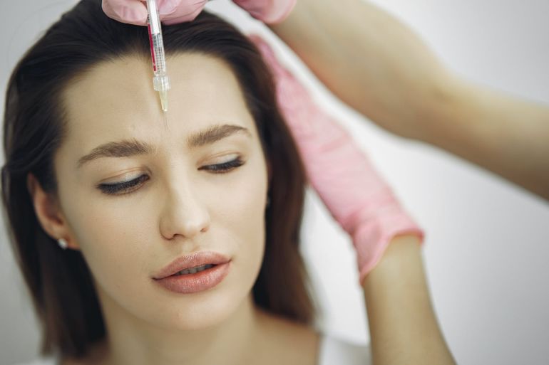 Современная косметология: омоложение кожи и другие процедуры красоты 