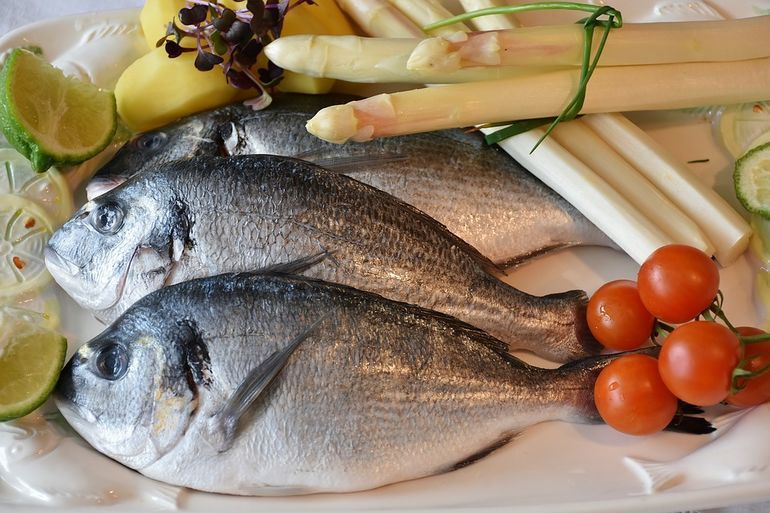 Почему рыба прилипает к сковороде и как этого избежать 