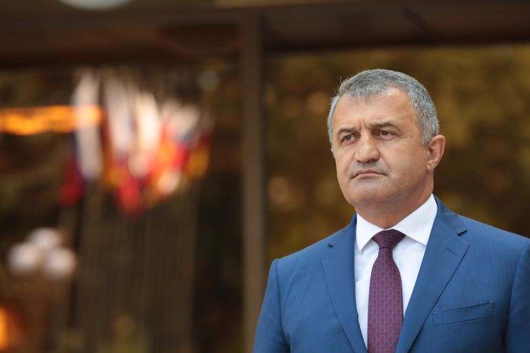 Южная Осетия заявила о планах республики войти в состав РФ 