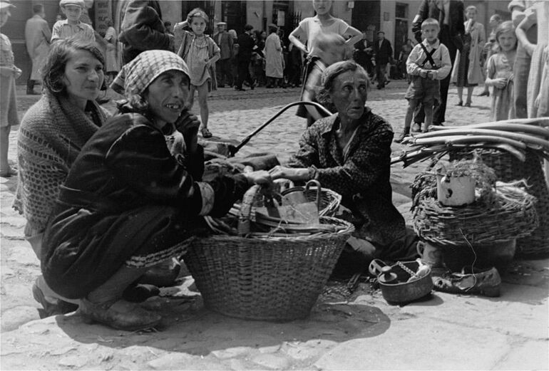 Запретные фотографии: варшавское гетто летом 1941 года 