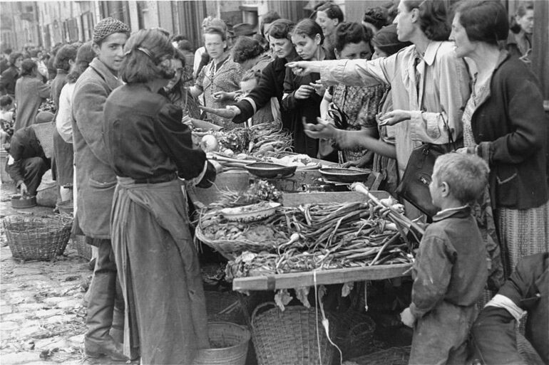 Запретные фотографии: варшавское гетто летом 1941 года 