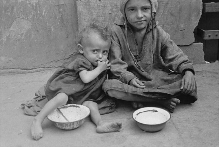 Запретные фотографии: варшавское гетто летом 1941 года 