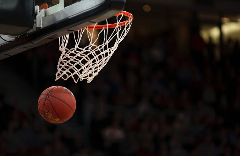 FIBA отстранила сборные России по баскетболу от чемпионатов мира 