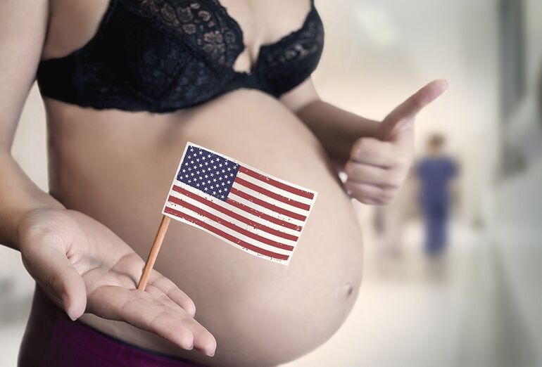 Верховный суд США отменил постановление о праве на аборт 