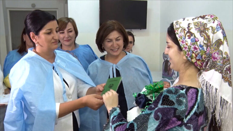 В Душанбе родился 10-миллионный житель Таджикистана 