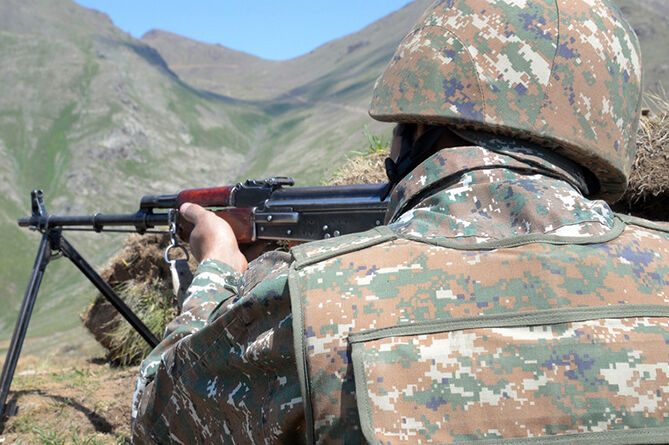 В Нагорном Карабахе объявлена частичная мобилизация 