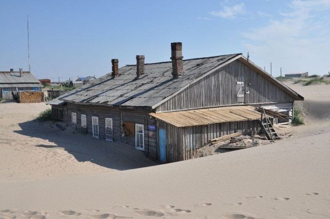 Шойна: занесенная песками деревня на севере России 