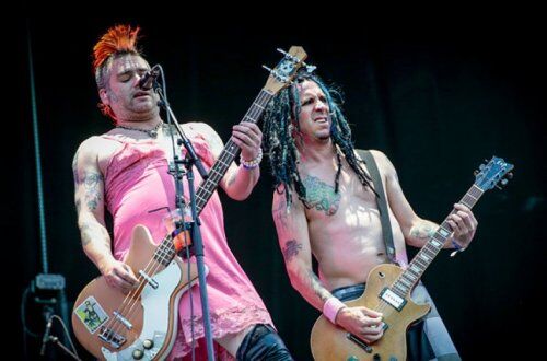 Топ-10: Самые опасные группы всех времён Топ-10: Самые опасные группы всех времён