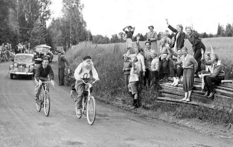 Как обычный дедушка выиграл велогонку, чем опозорил чемпионов велоспорта 