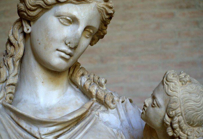 10 выдающихся богинь греческой мифологии жизни, богиня, символизировала, богини, часто, символизируя, мудрость, мудрости, богов, царица, подземного, Афина, любви, божественные, такие, человеческого, аспекты, смерти, греческой, природы