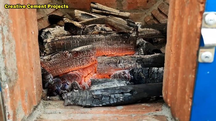 Уличная печь-гриль из 200-х литровой бочки своими руками 