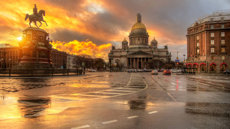 Великая и сложная судьба города на Неве. Санкт-Петербург 